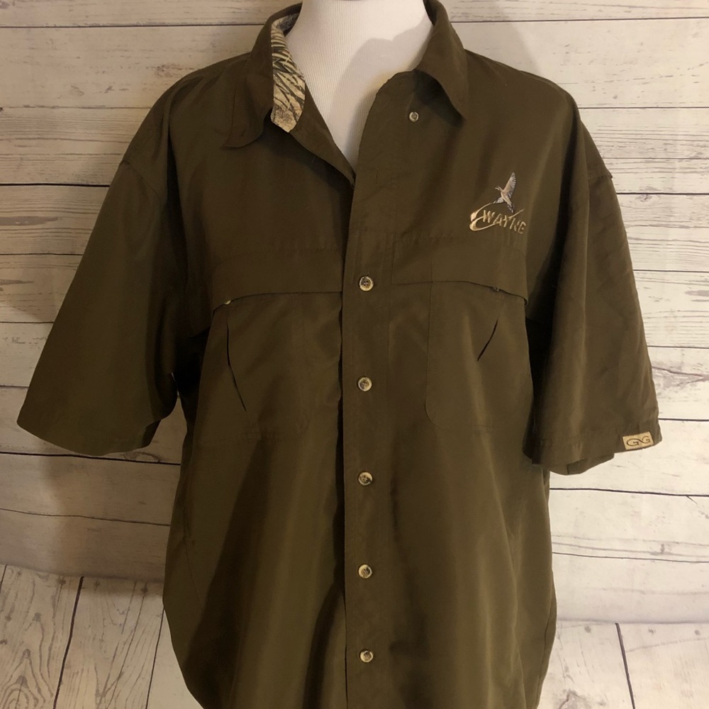 Wayne Sporting Button Down - Picture 7 of 7